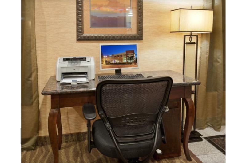 Holiday Inn Express Union City San Jose By Ihg Екстериор снимка